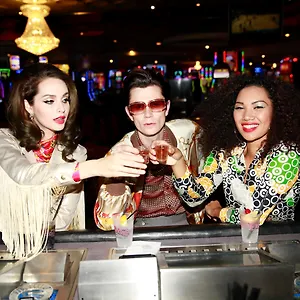 https://plaza-hotel-casino.las-vegashotels.net